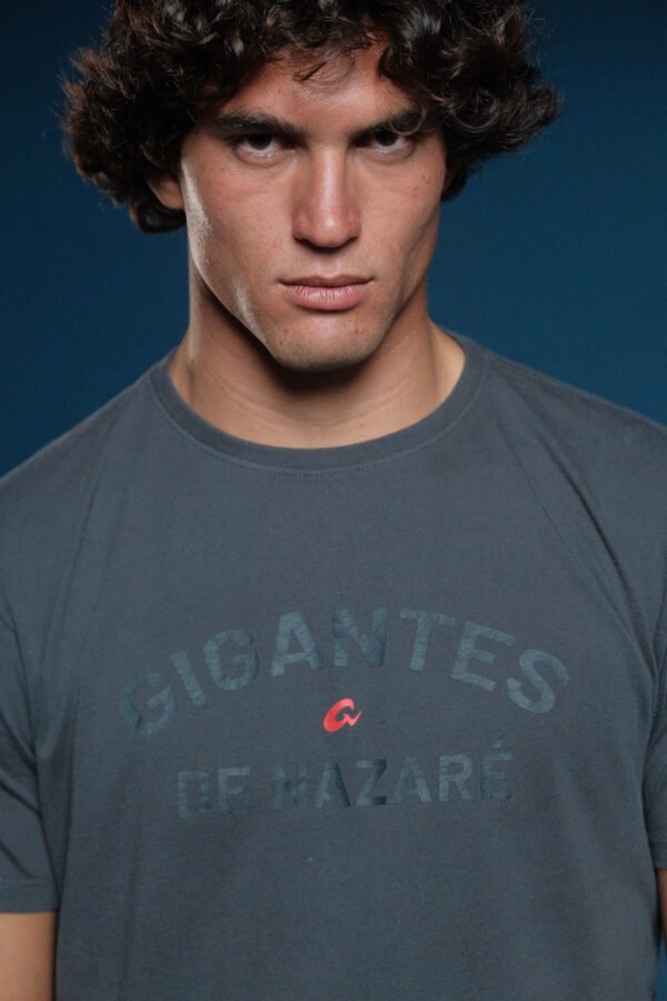 T-shirt Minimal Type - Cinza